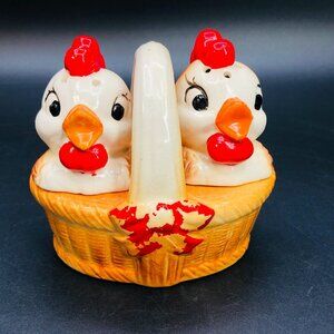 Vintage 70s Kitsch Chicken in Basket Salt Pepper Shaker Set Anthropomorphic